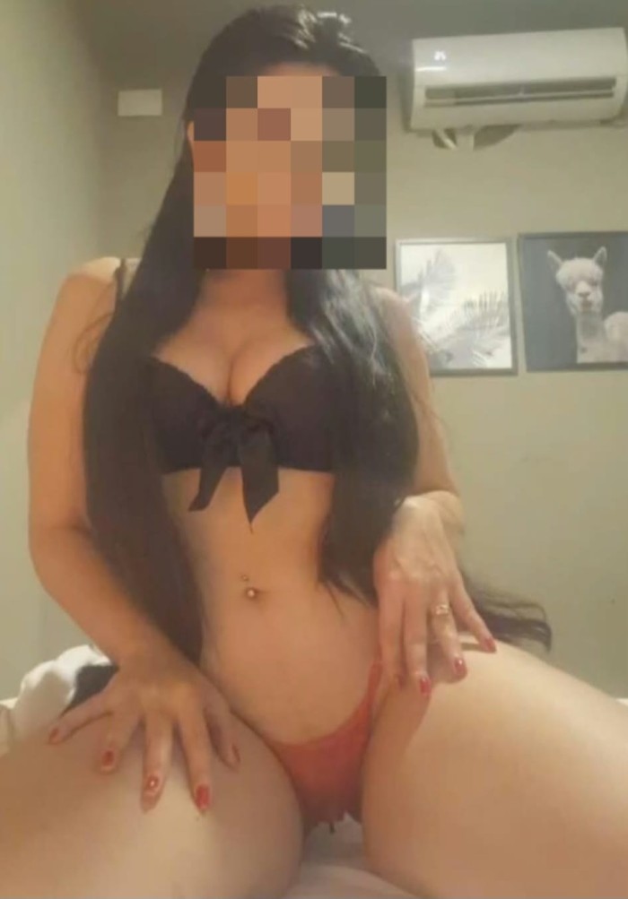 BRASILEÑA APASIONADA FUEGO PURO FIESTERA