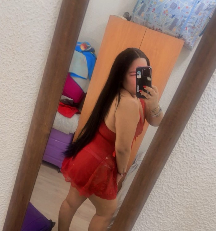Soy nehrea  joven nueva y divertida