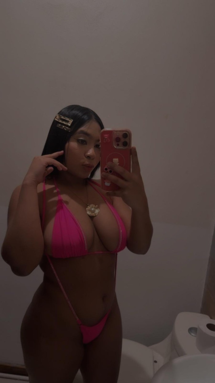 TIFFAN JOVENCITA VENEZOLANA PARA GOZAR BIEN RICO