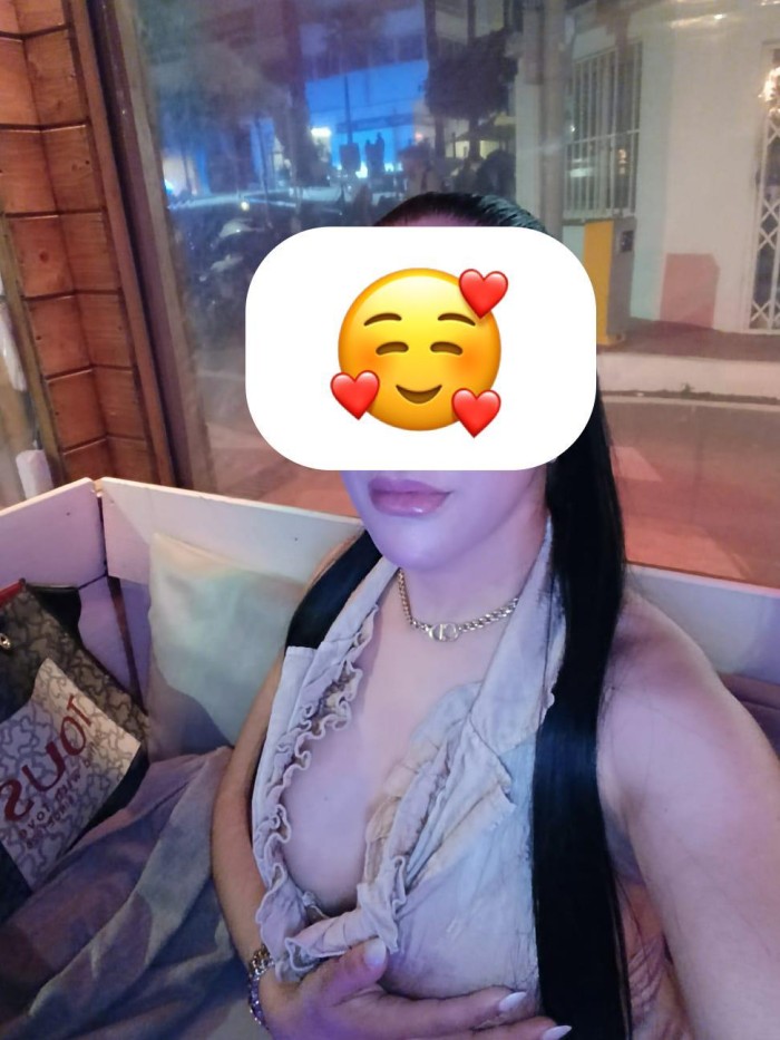 LINA ESPECTACULAR PURO HURACAN EN LA CAMA