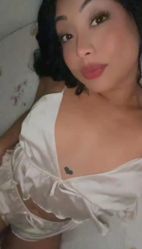 estupenda COLOMBIANA VIP toda una diosa PUTONA para ti llamam