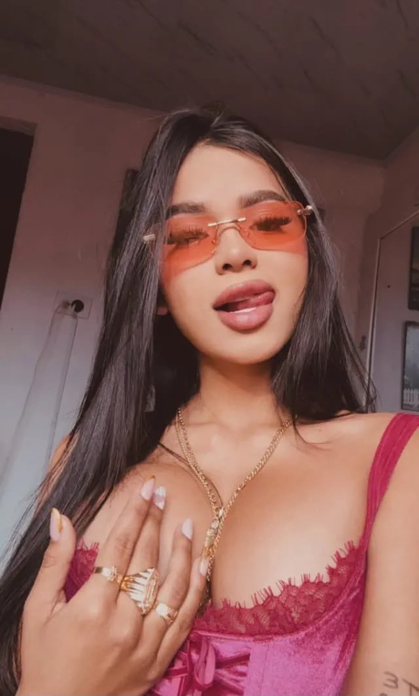 FABIOLA JOVENCITA POR PRIMERA VEZ A FERROL