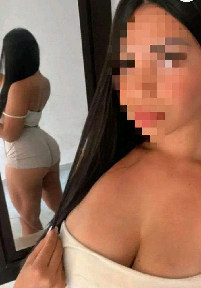 Charlotte morena fiestera con tetas grandes en torredelavega