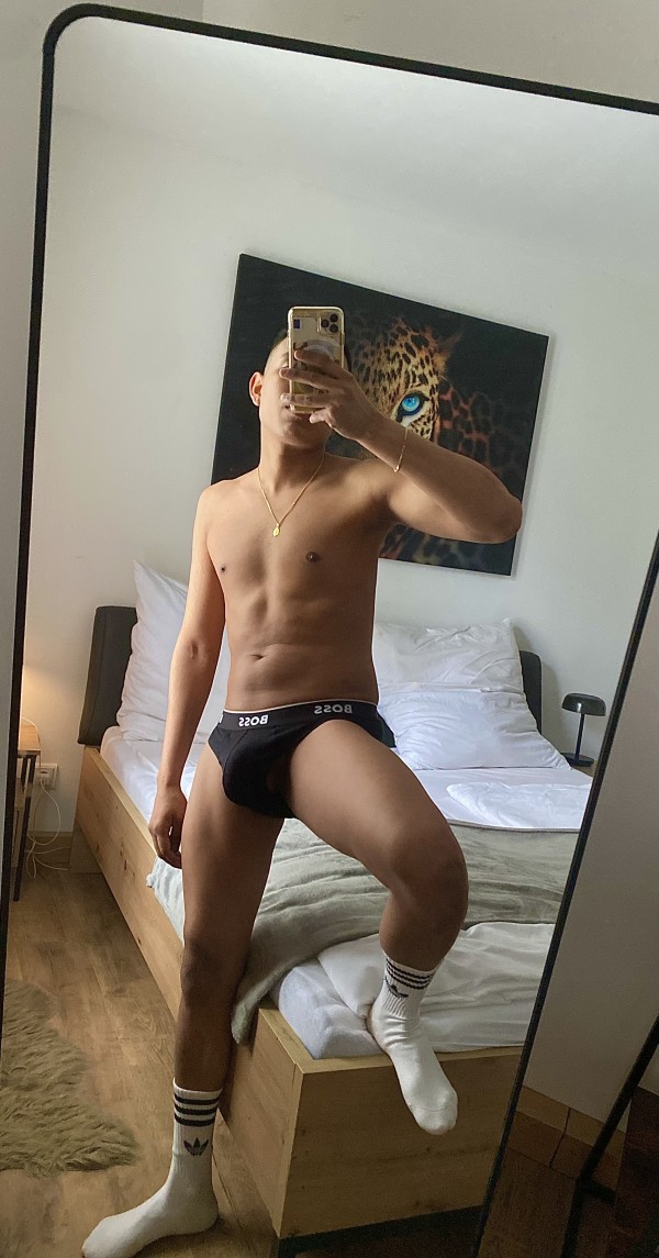 solo videollamada y venta contenido