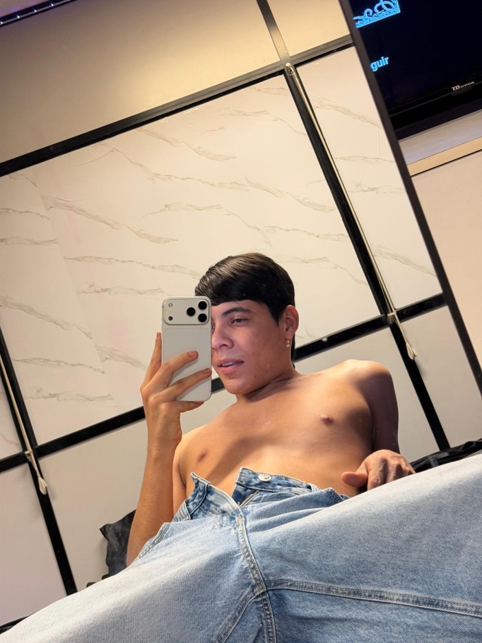 LATINO CALIENTE