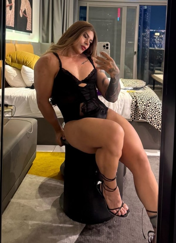 TRANS COLOMBIANA DE LUJO ARDIENTE Y MORBOSA