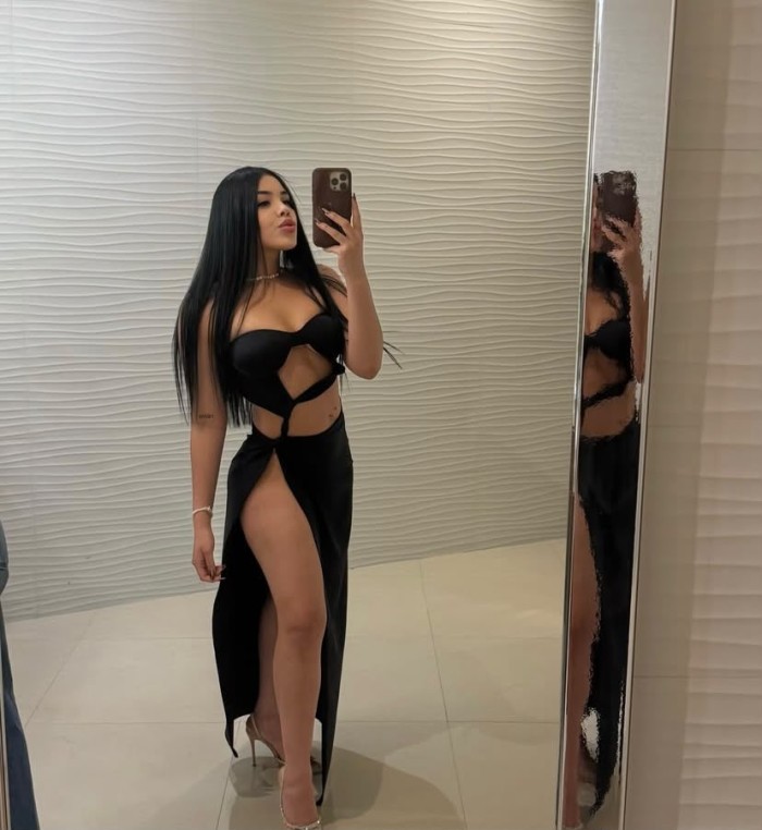 AMBAR VENEZOLANA TOP TE ESTÁ ESPERANDO