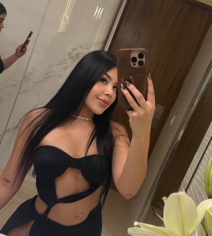 AMBAR VENEZOLANA TOP TE ESTÁ ESPERANDO