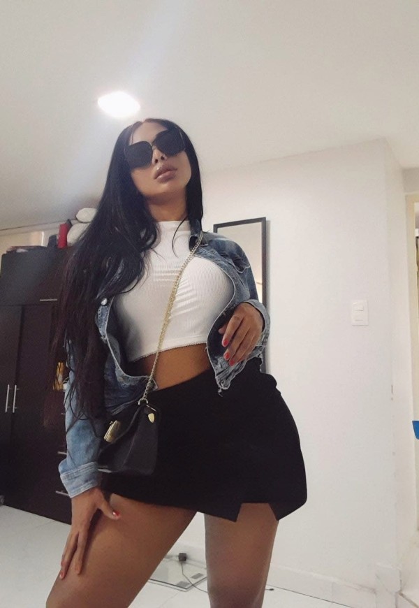 ULTIMOS DIAS PAMELA POLLONA PARA TU CULITO TRAGON