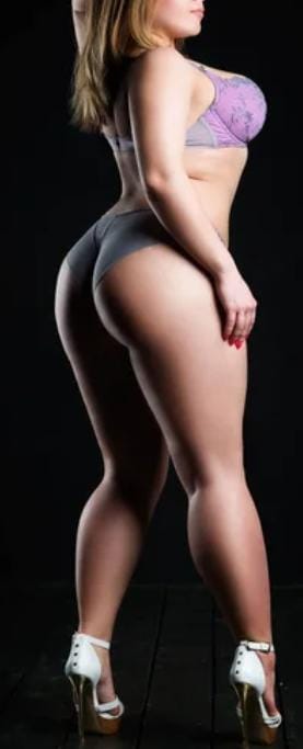 Implicada morbosa cariñosa encantadora sexy