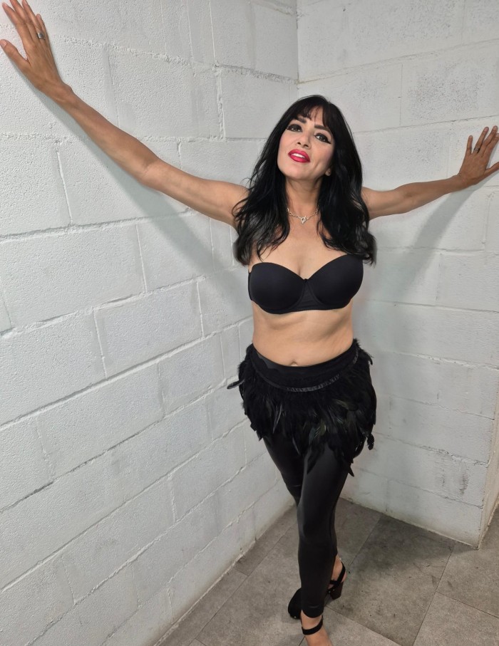 DOMINATRIX NACIONAL GALLEGA PARTICULAR