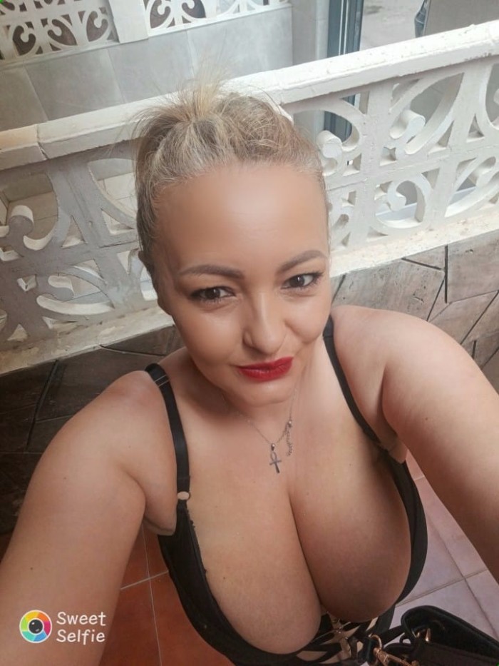 ANA – PURA TENTACIÓN Y PLACER SIN LÍMITES
