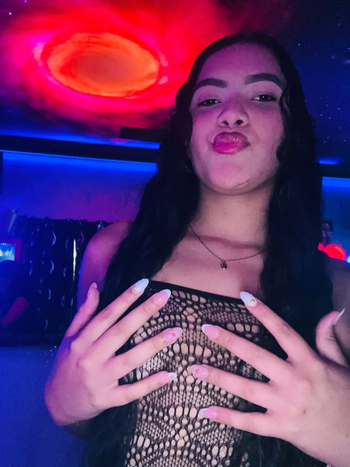 AMIGAS ARDIENTES FIESTERAS EN TETUAN