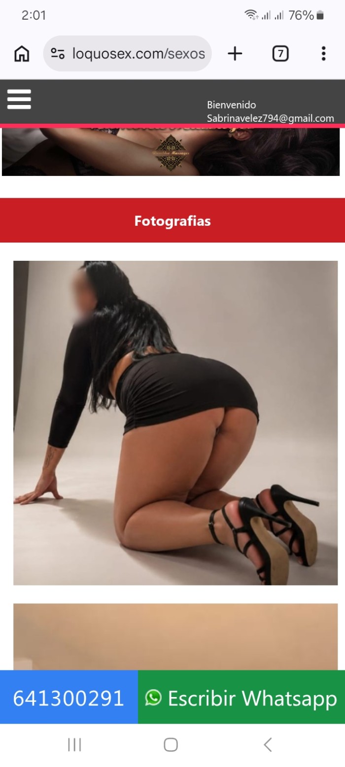JOVEN MORENAZA CON UN CULO QUE REBOTA