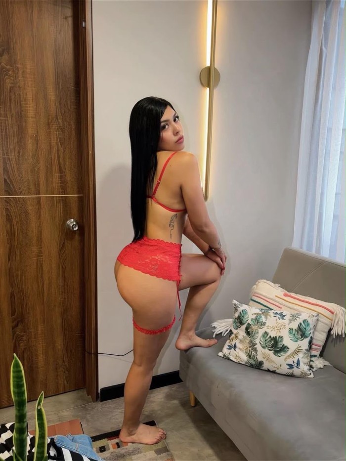 SOY SAMANTA UNA CHICA MUY ARDIENTE