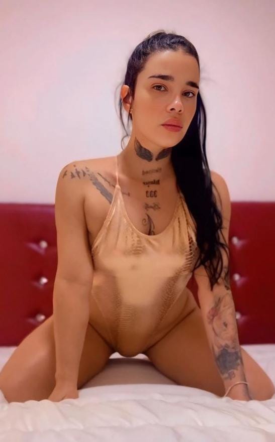 MELISSA ATREVIDA FIESTERA LLAMAME 24H