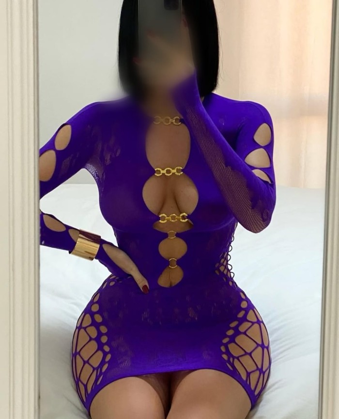SENSUAL de lunes a sábado, de 08:00 a 21:00 h.