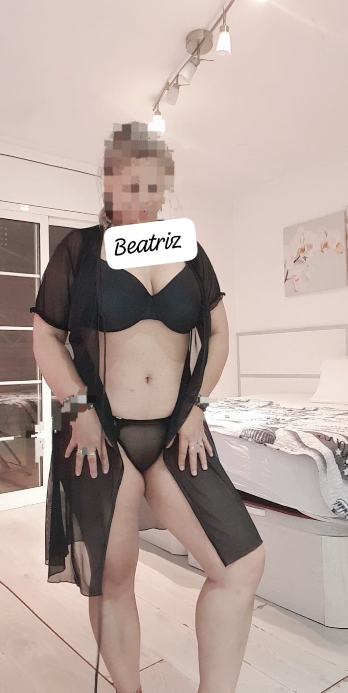 RUBIA EXPLOSIVA MADURITA PARAGUAYA DE VUELTA