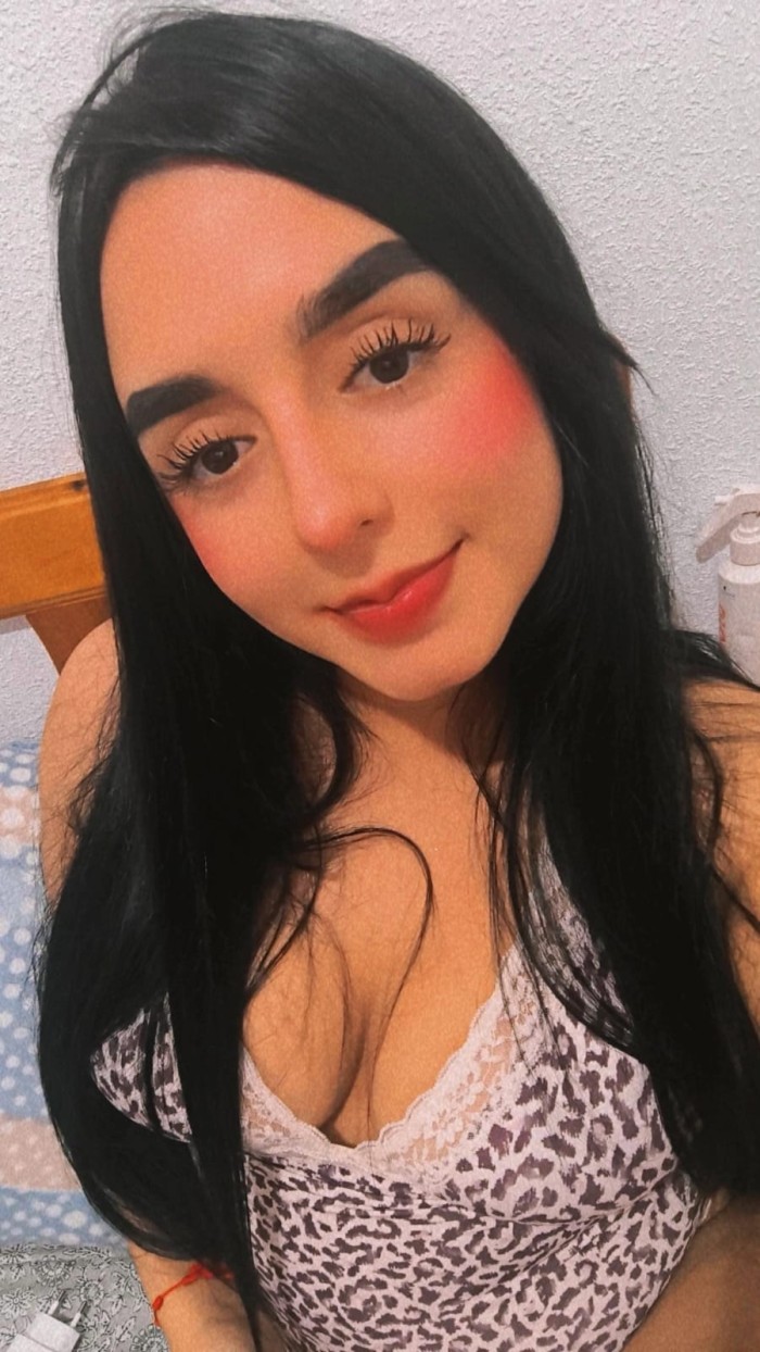 ARDIENTE SENSUAL APASIONADA DESEOSA DE SEXO