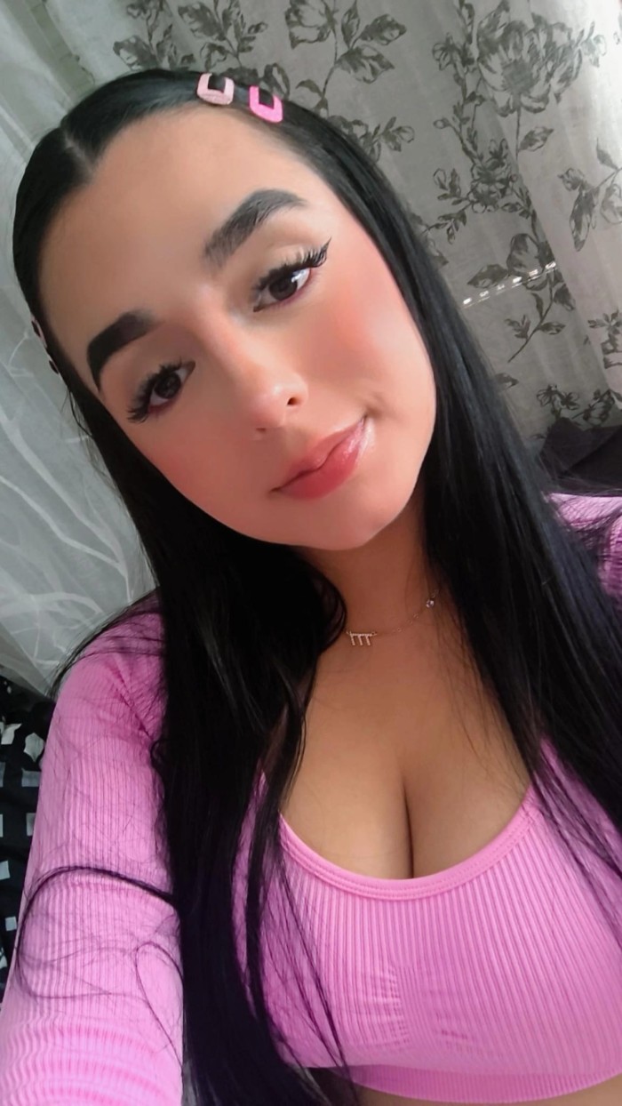 ARDIENTE SENSUAL APASIONADA DESEOSA DE SEXO
