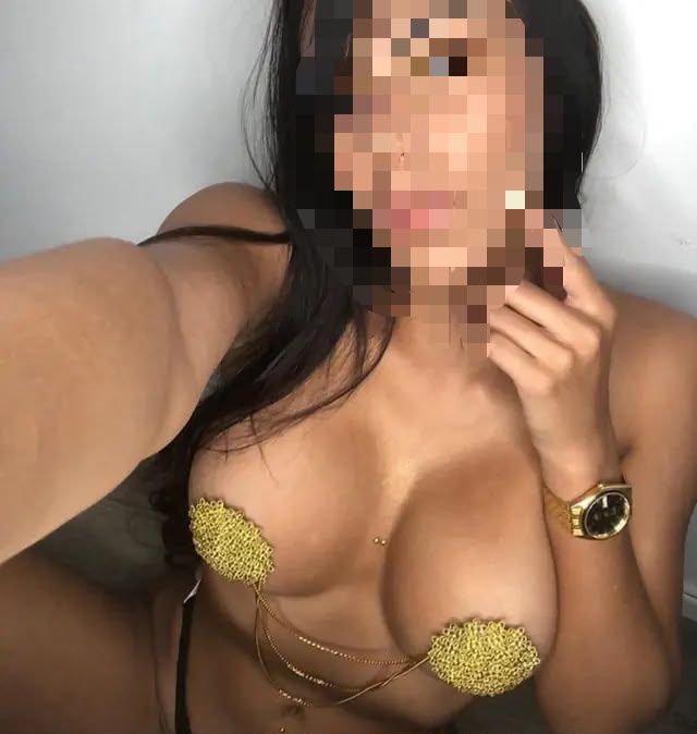 Jovencita muy completa