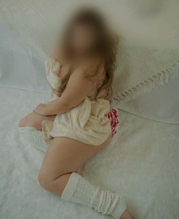 ESPAÑOLA GORDITA SEXO EN TU COCHE
