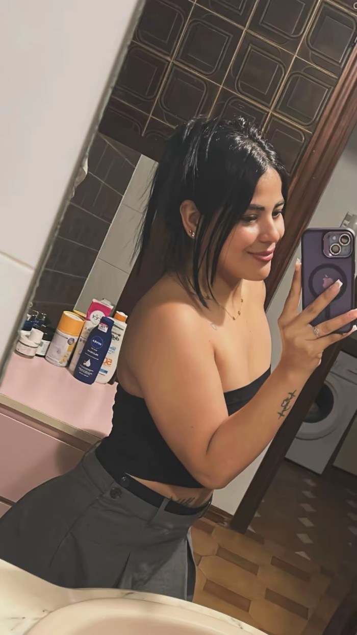 ARDIENTE SENSUAL COMPLACIENTE DIOSA DEL SEXO