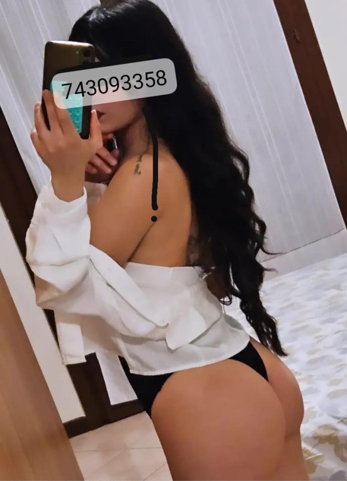 COLOMBIANA CON CLASE Y ELEGANCIA EN VILLARROBLEDO