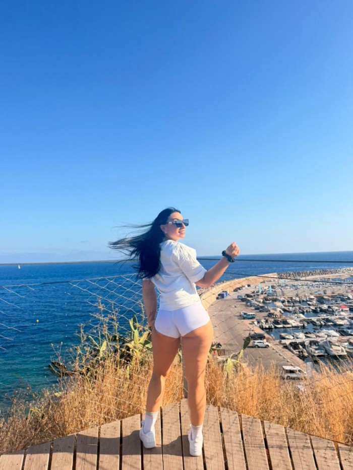 SENSUAL COMPLACIENTE ARDIENTE DIOSA DEL SEXO