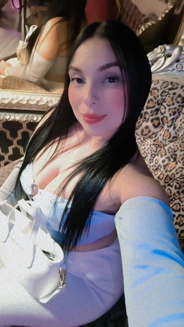SENSUAL COMPLACIENTE ARDIENTE DIOSA DEL SEXO