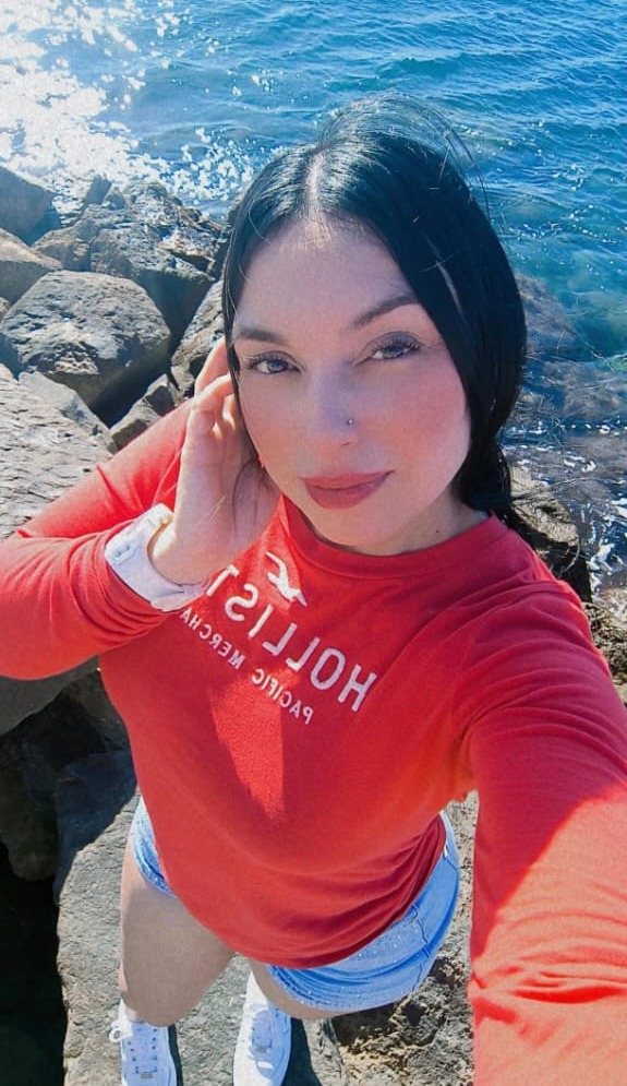 SENSUAL COMPLACIENTE ARDIENTE DIOSA DEL SEXO