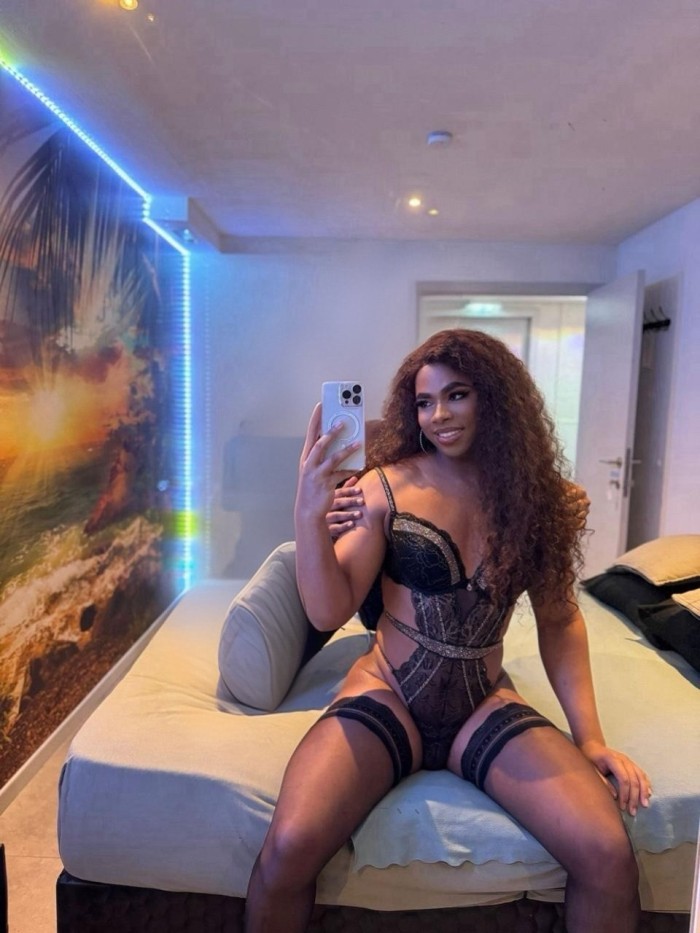 Ébano alta y dominante colombiana xxl