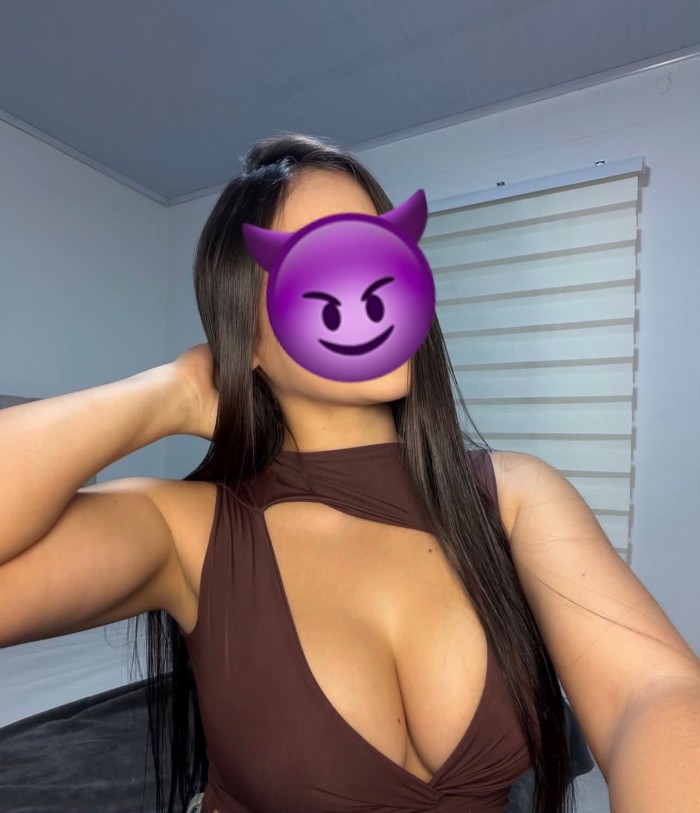SENSUAL ATRACTIVA LATINA (NOVEDAD TORRE PACHECO)