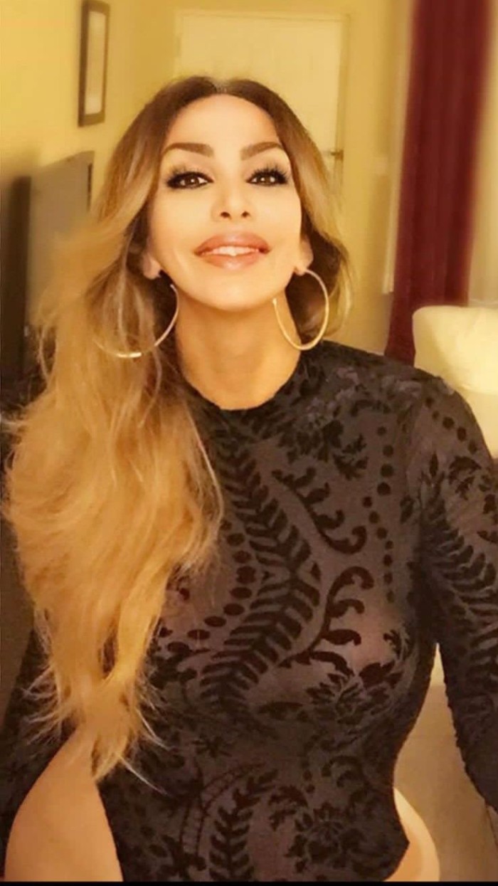 CHICA TRANS CACHONDISIMA Y SENSUAL VERSATIL MUY COMPLACIENTE
