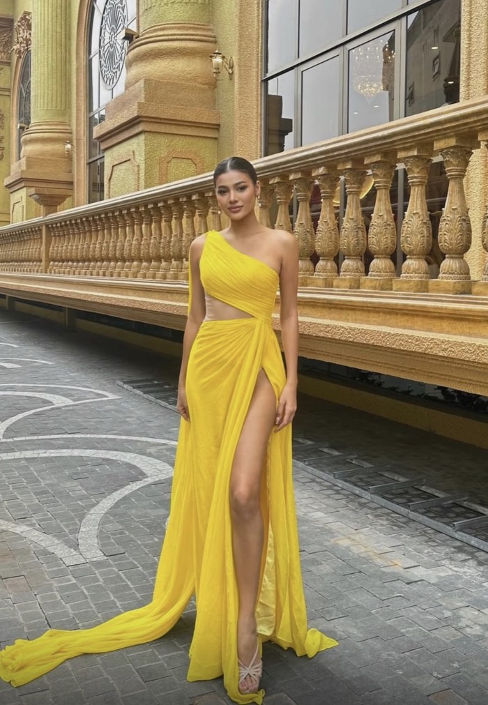 Morenita colombiana joven , te encantaré