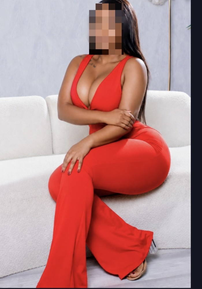 Preciosa colombiana caliente