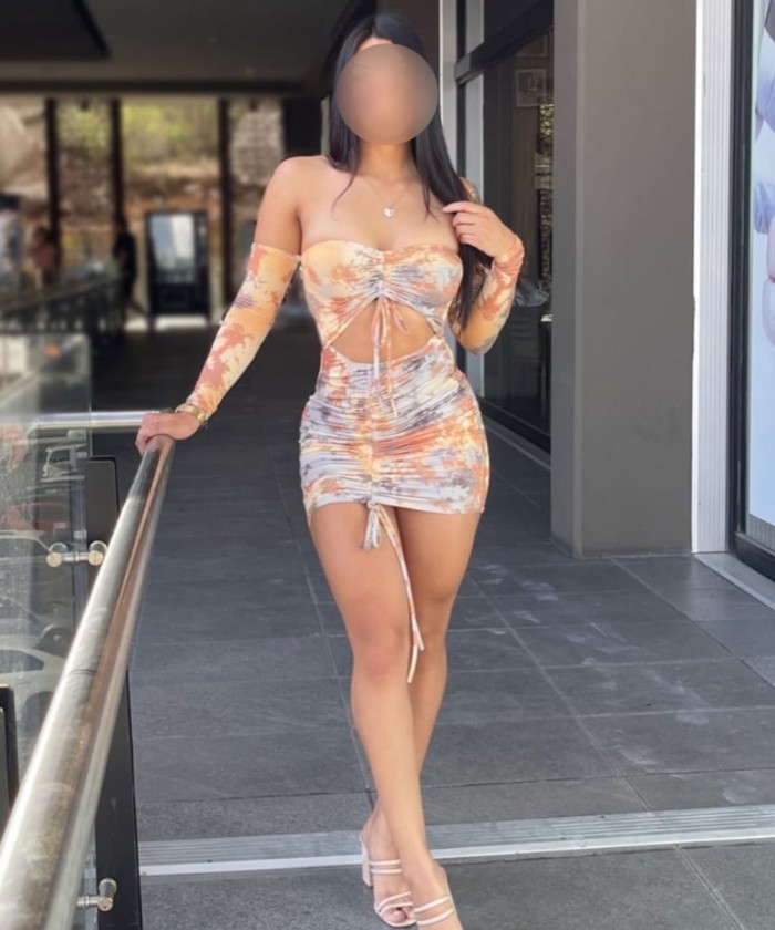 BRASILEÑA GUARRA Y CACHONDA EN MALLORCA
