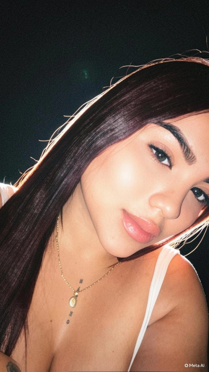 RICA EXQUICITA VEN A COMERME ENGUZMAN DE ALFARACHE