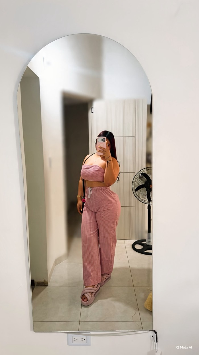 RICA EXQUICITA VEN A COMERME ENGUZMAN DE ALFARACHE