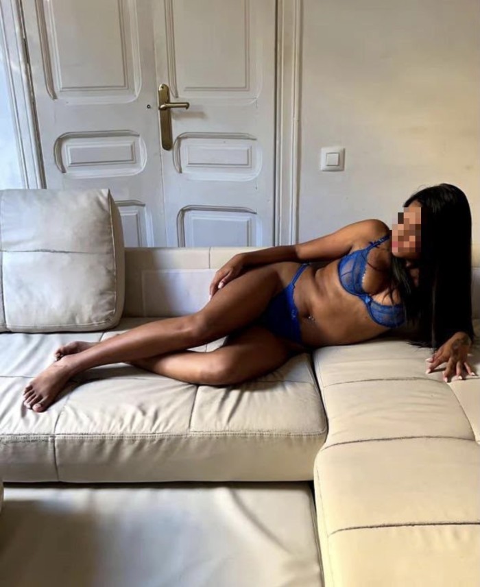 Latinas ardientes muy cachondas – Vallecas
