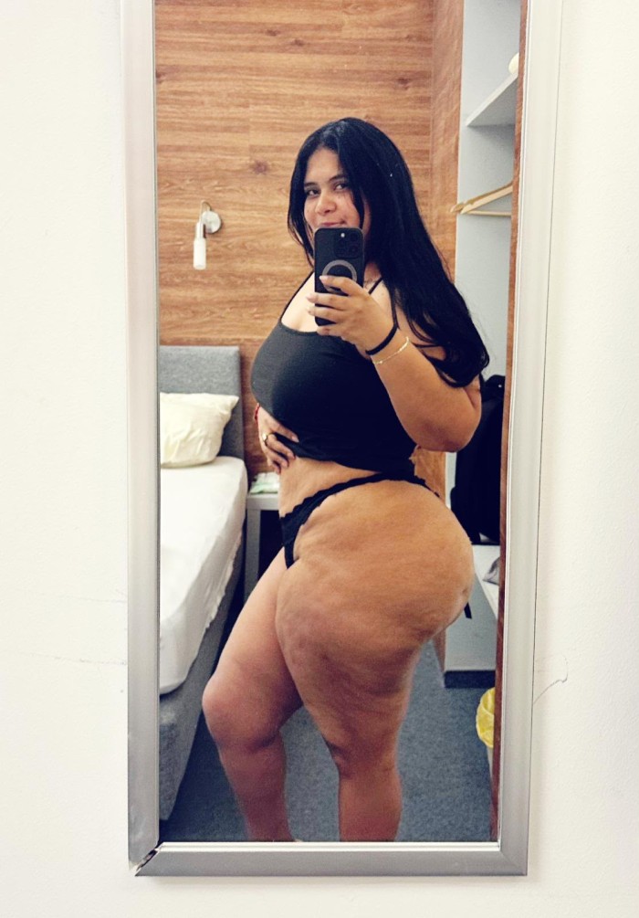 LATINA GUAPA NUEVA EN TORREVIEJA!