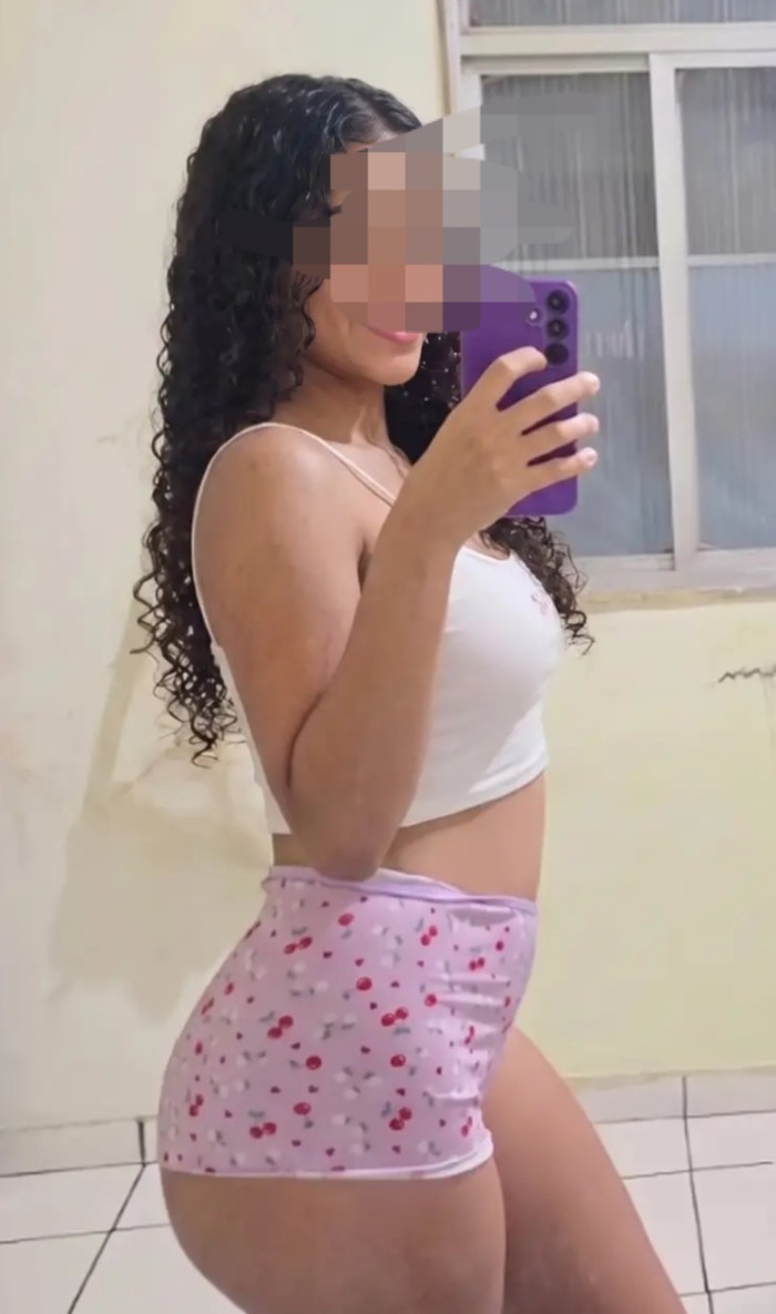 MORENA CAÑERA …MUY FIESTERA