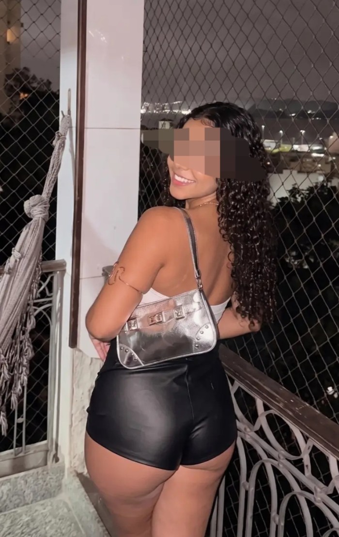 BELLA LATINA ,PRIMERA VEZ EN LUCENA, QUEDAMOS!!!