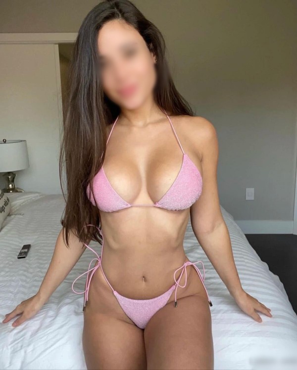 CULITO SUPERGUAPO EXQUISITA MORBOSA AVILÉS