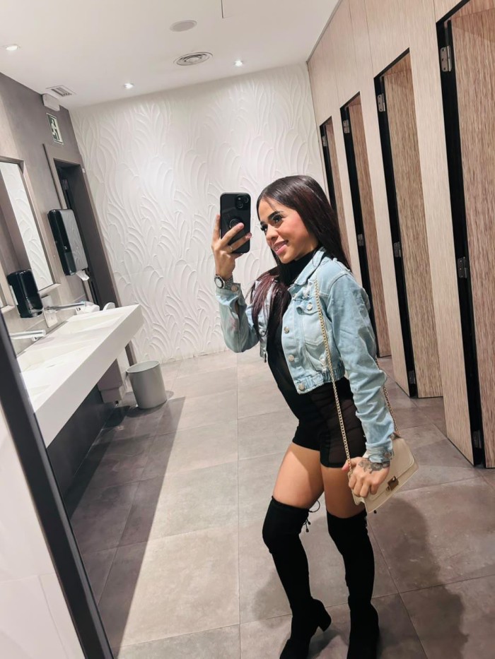 TU DULCE TENTACIÓN VENEZOLANA  686624476