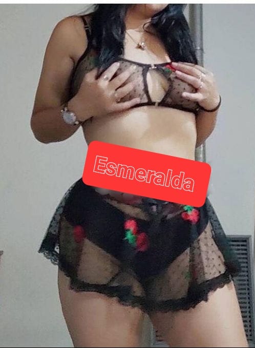 LUJURIOSA CACHONDA DESEOSA DE FOLLAR SIN LIMITES