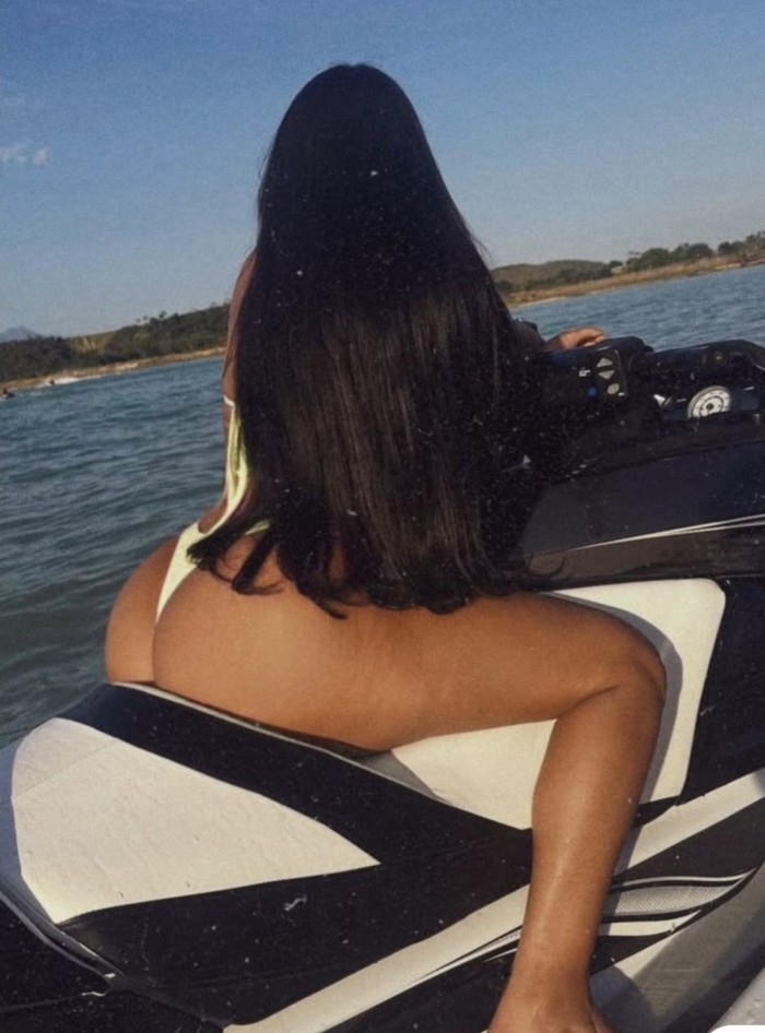 NO ME OLVIDARAS EXQUISITA COLOMBIANA LLENA DE SENSUALIDAD
