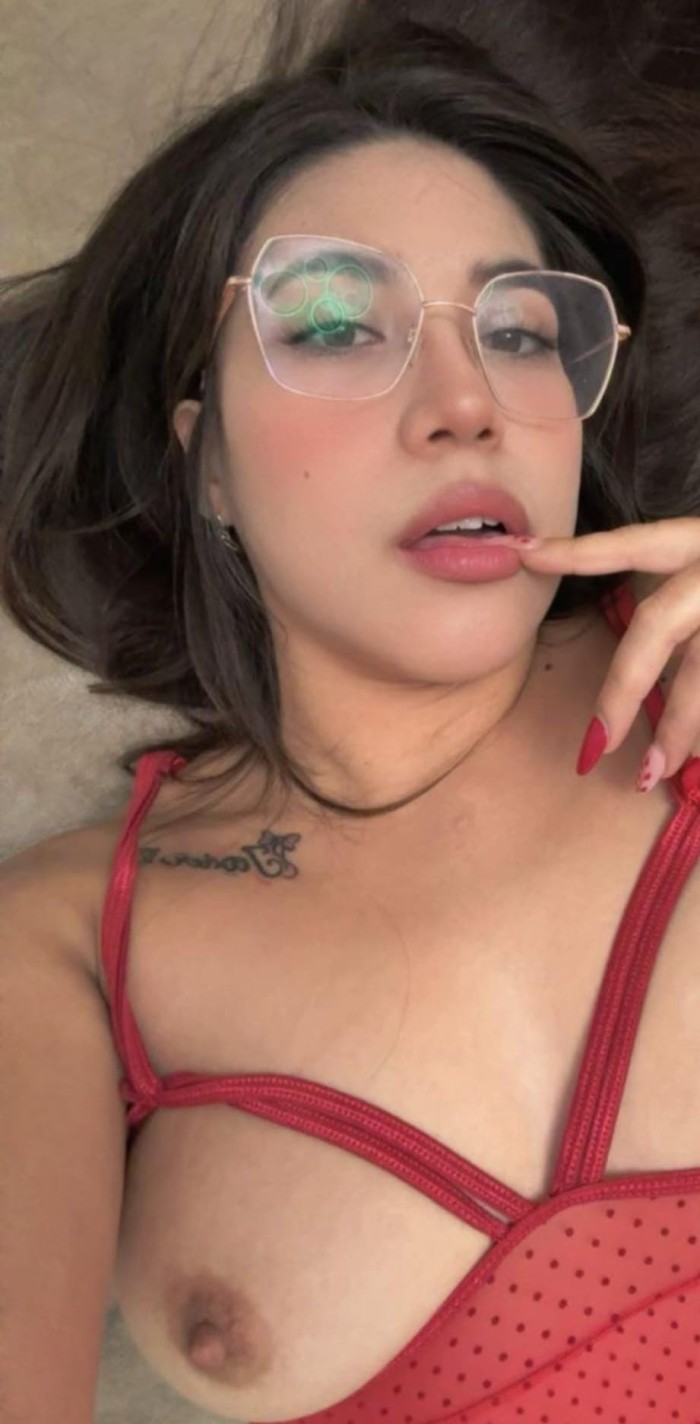 DELICIOSA ECUATORIANA COMPLACIENTE EXPERTA EN DAR