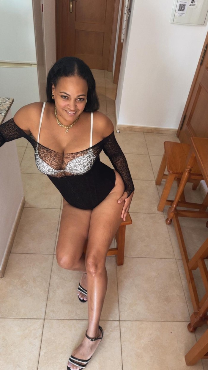 Mamadas insuperable ardiente fiestera nueva Conil