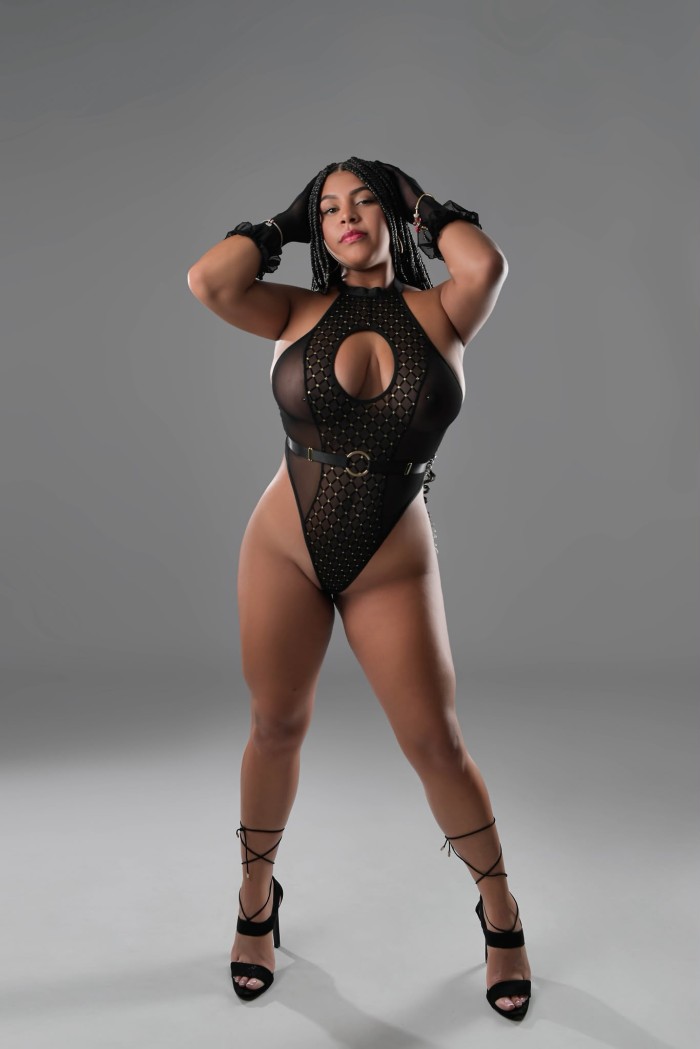 ARDIENTE SENSUAL APASIONADA DESEOSA DE SEXO